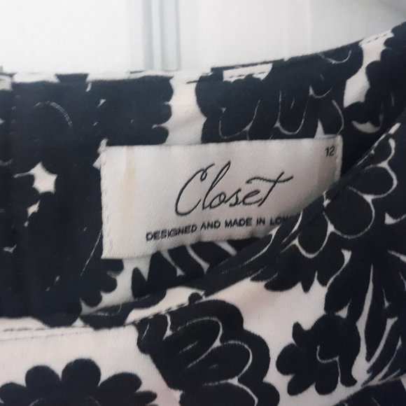 Closet, black and white floral dress, size 12 - Picture 3 of 3